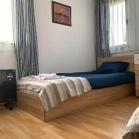 Escape House Daire Stoykite