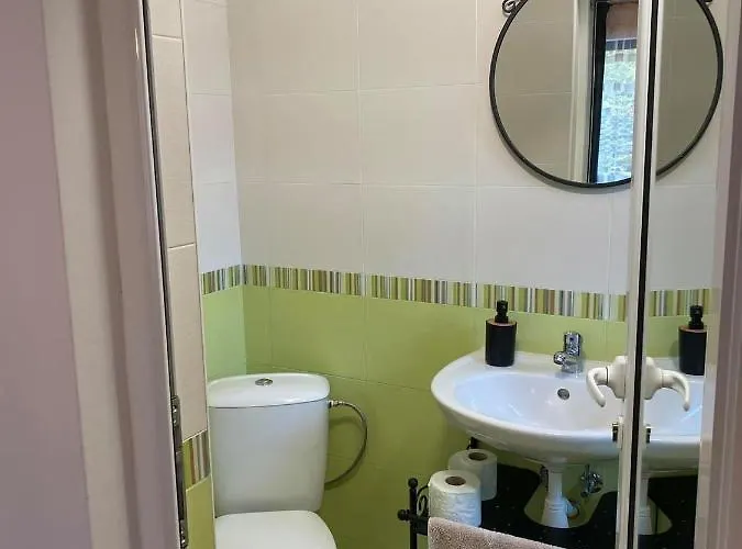 Escape House * Stoykite