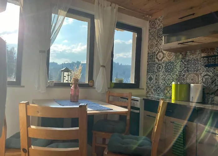 Escape House Apartment *